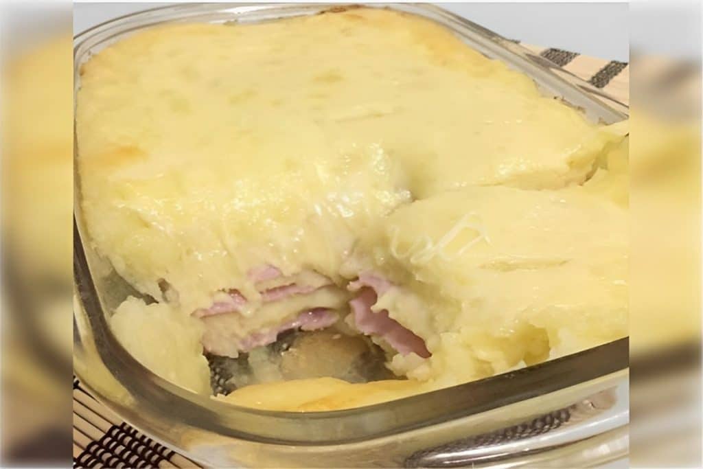 Lasanha de batata recheada com presunto e queijo você não vai parar de comer