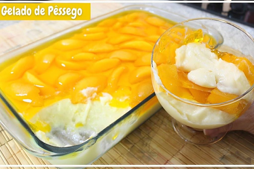 Sobremesa de preguiçoso ou gelado de pêssego em calda uma delícia muito fácil de fazer