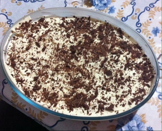 Torta de bolacha com nata